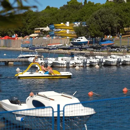 Parco vacanze Easyatent Safari Tent Zelena Laguna 4*