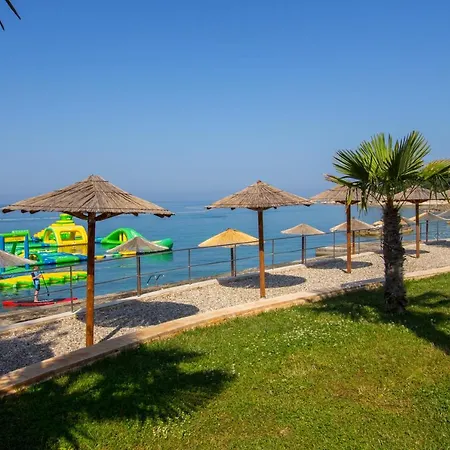 Easyatent Safari Tent Zelena Laguna 4* بوريتش