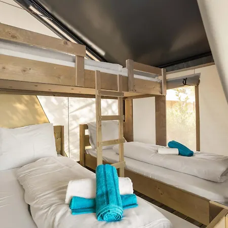 Easyatent Safari Tent Zelena Laguna 4* بوريتش