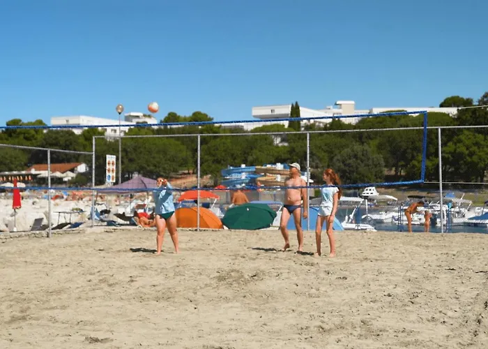 Park za odmor Easyatent Safari Tent Zelena Laguna